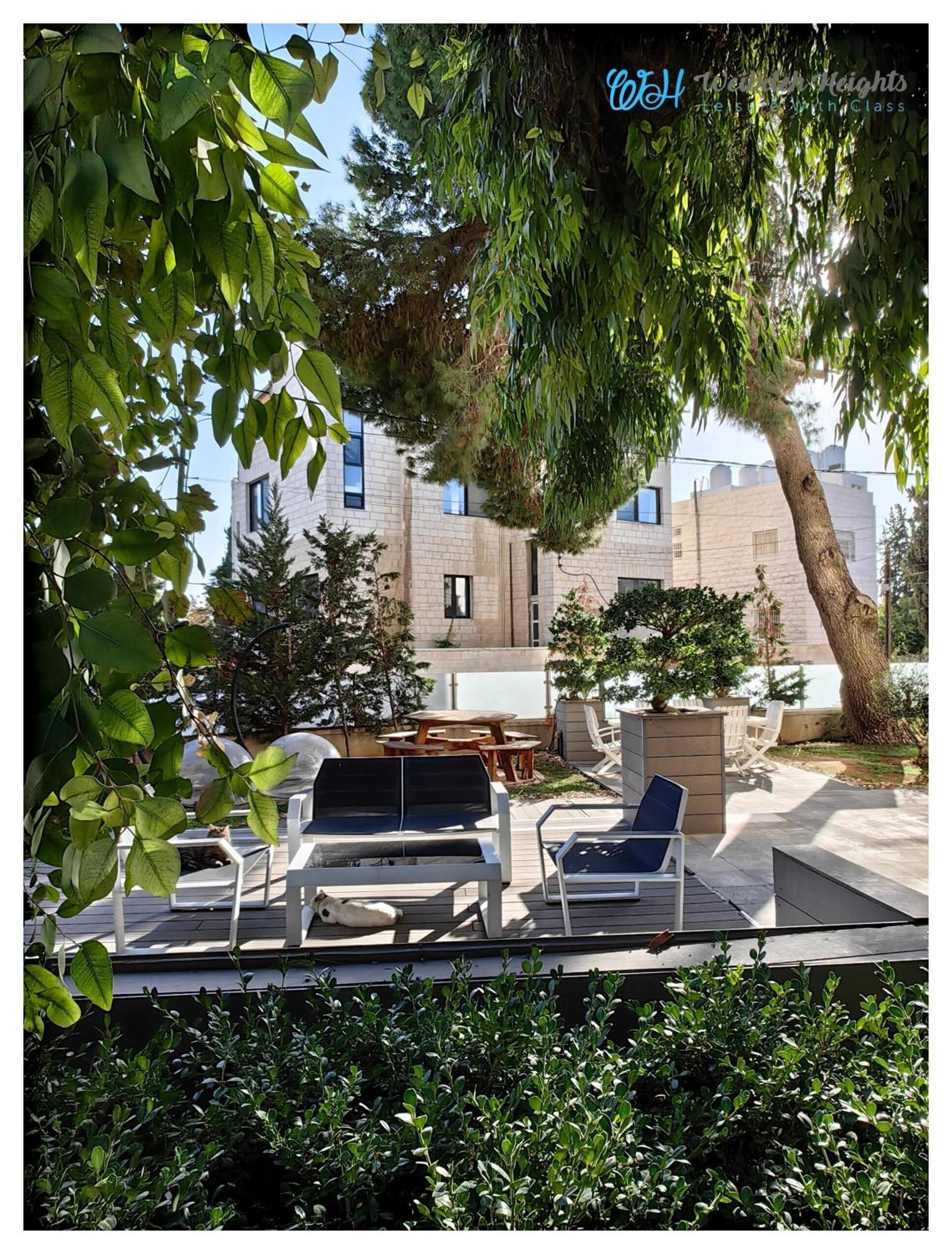 Weibdeh Heights Hotel Suites 암만 외부 사진