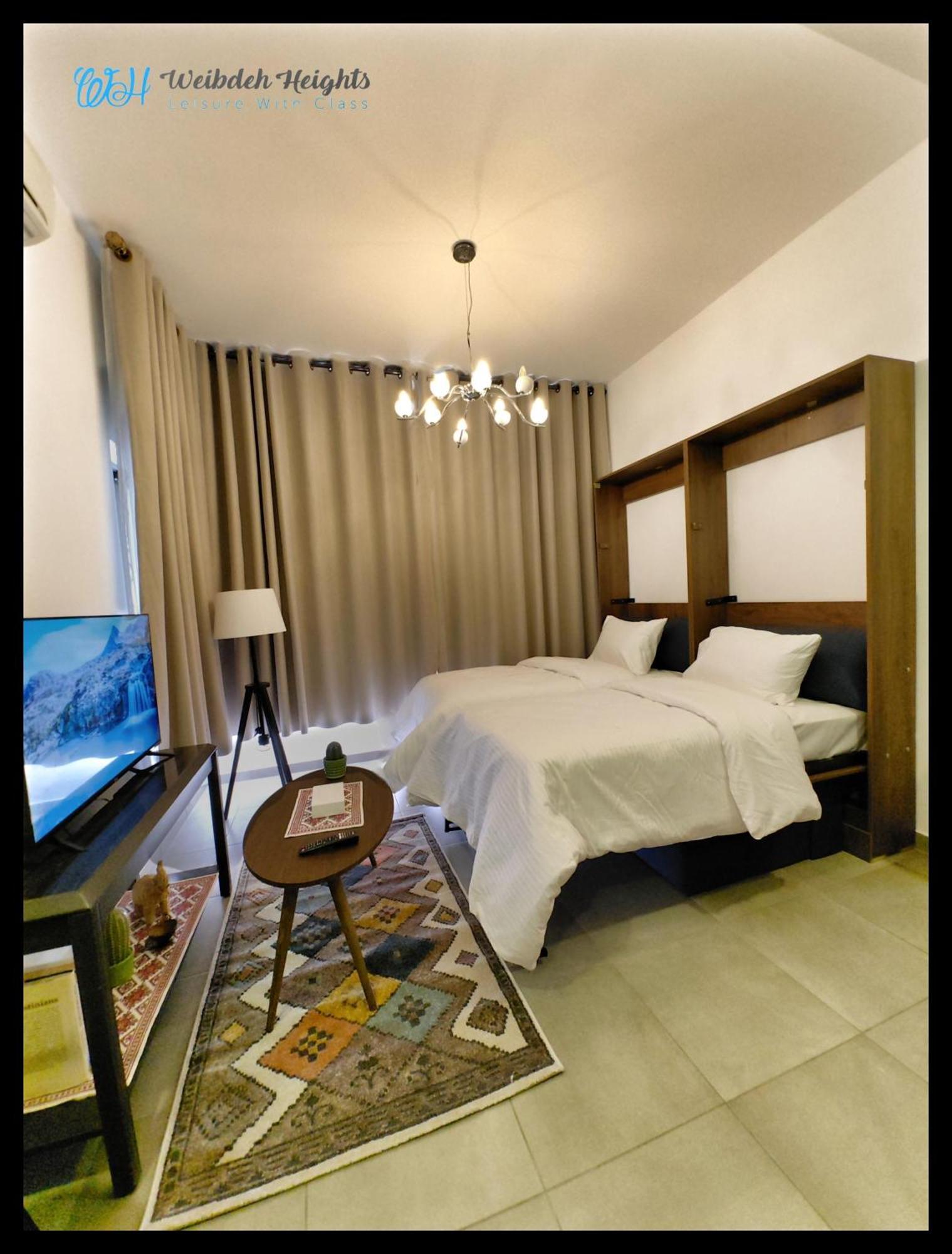 Weibdeh Heights Hotel Suites 암만 외부 사진