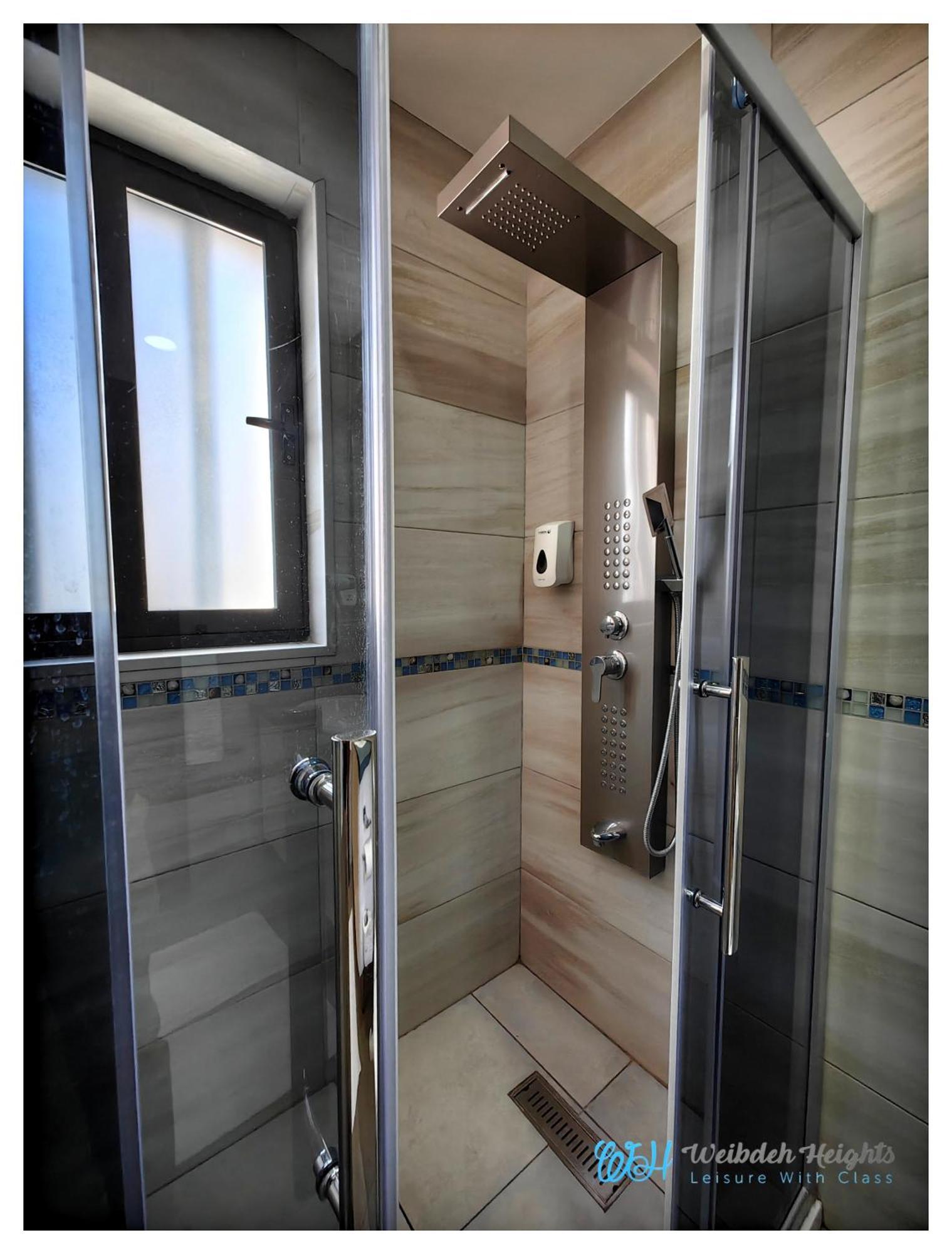 Weibdeh Heights Hotel Suites 암만 외부 사진