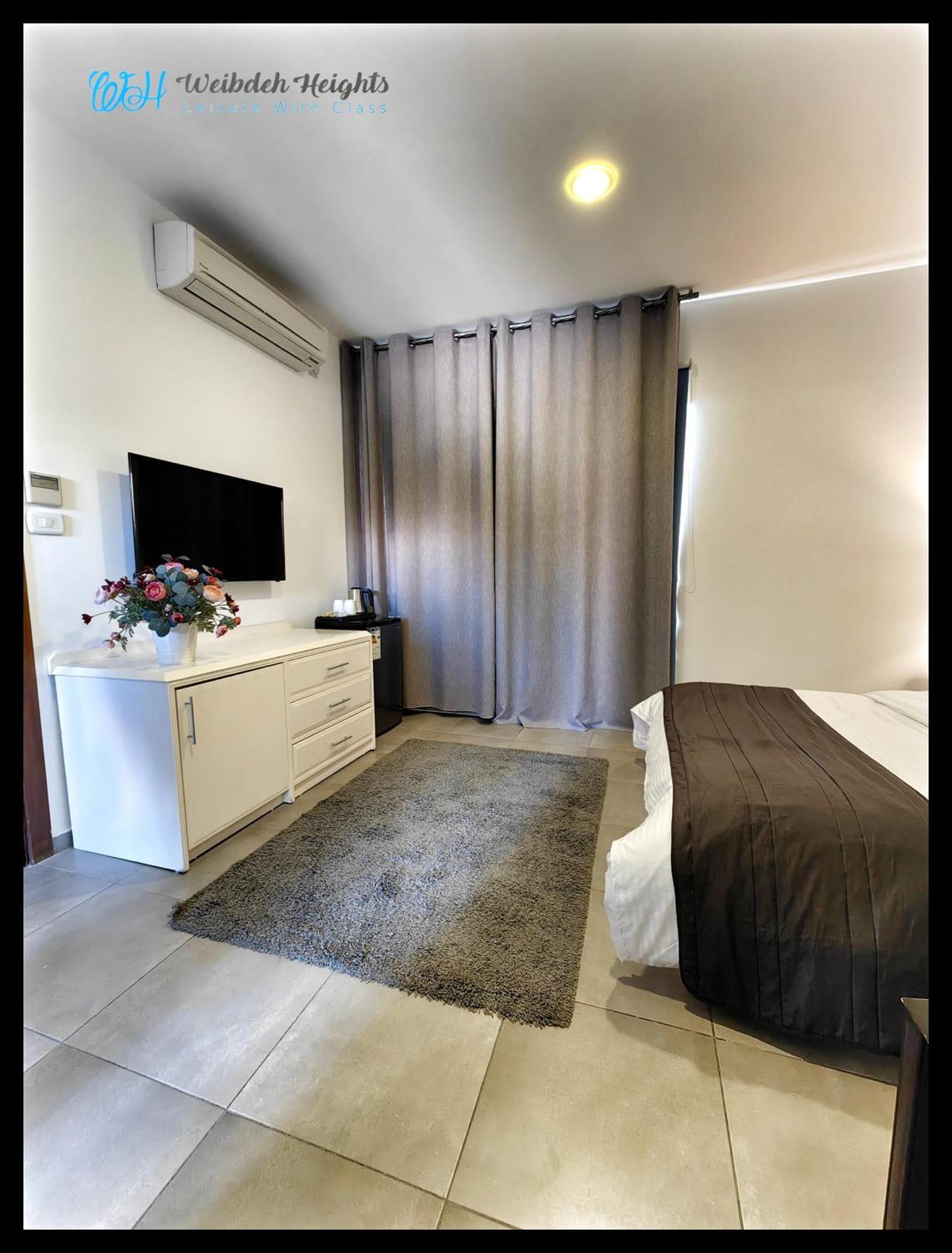 Weibdeh Heights Hotel Suites 암만 외부 사진